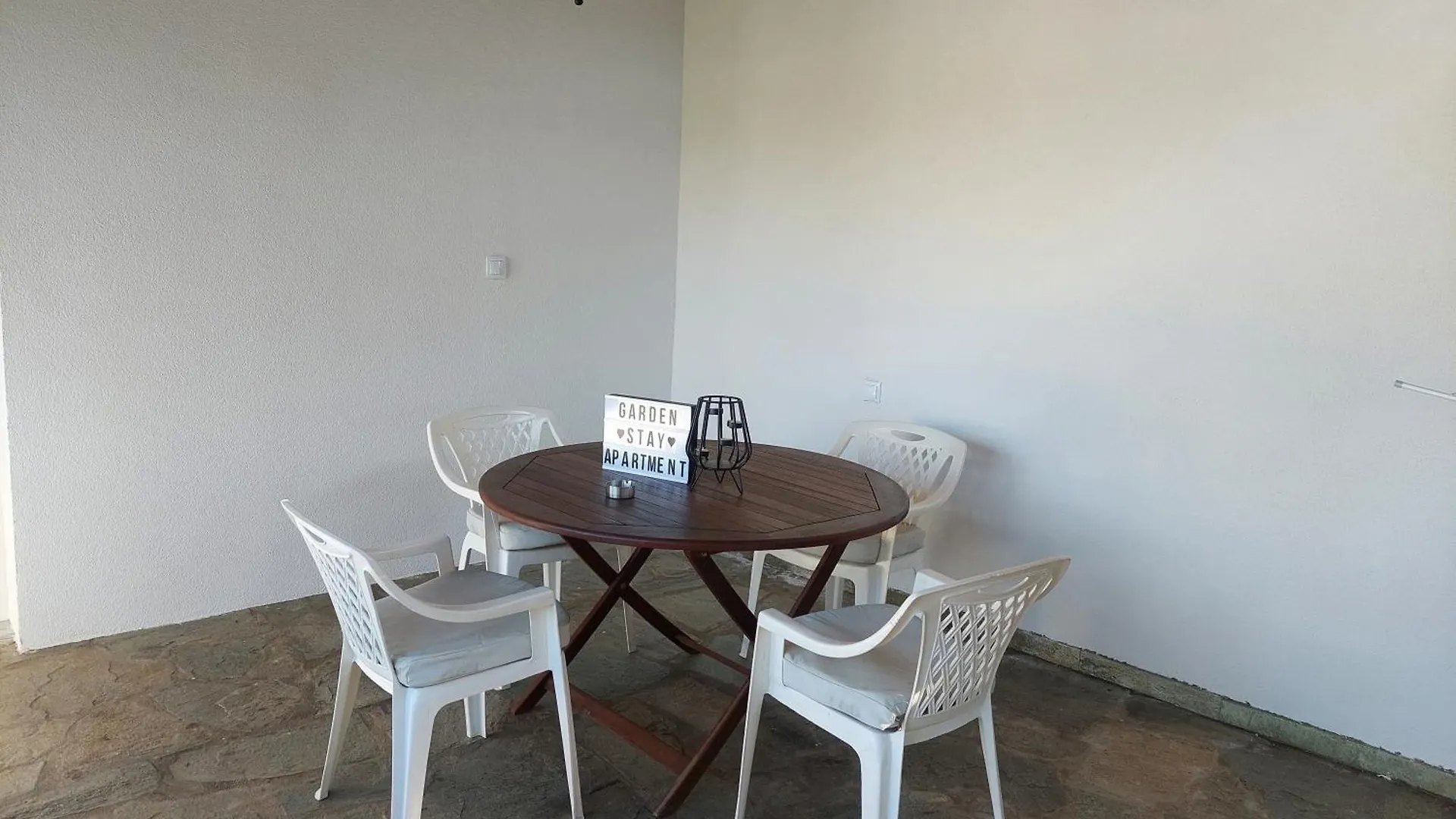 Semesterbostad Garden Stay Agios Pavlos  Grekland